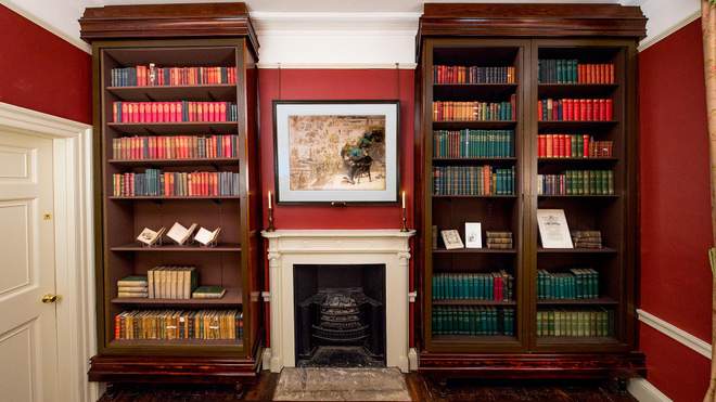 study-credit-newangle-copyright-charles-dickens-museum